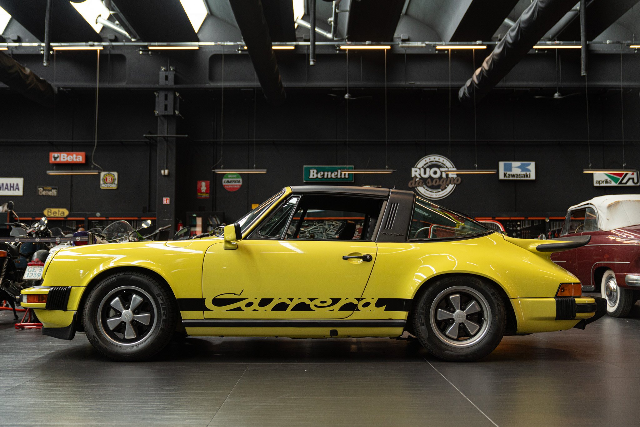 Porsche 911 CARRERA 2.7 TARGA 