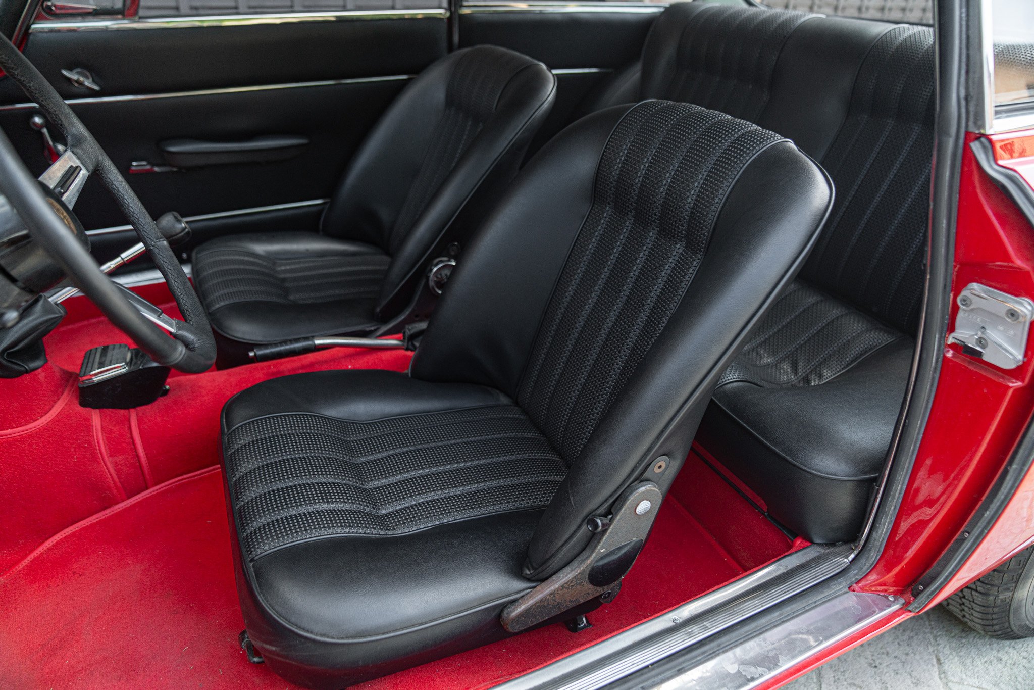 Alfa Romeo GIULIA SPRINT GT VELOCE 