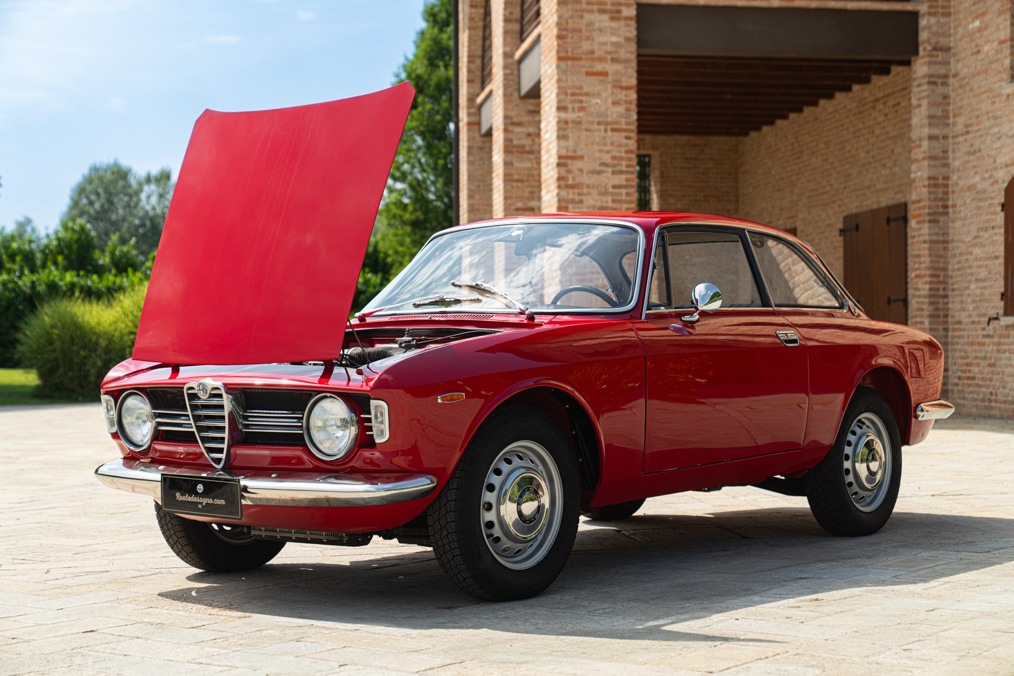 Alfa Romeo GIULIA SPRINT GT VELOCE 