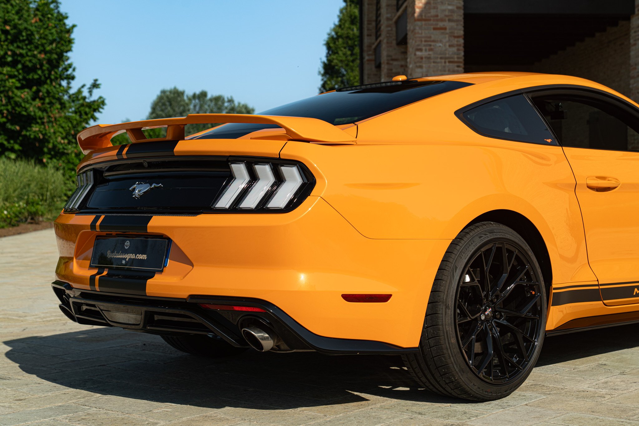 Ford MUSTANG 2.3 ECO BOOST 
