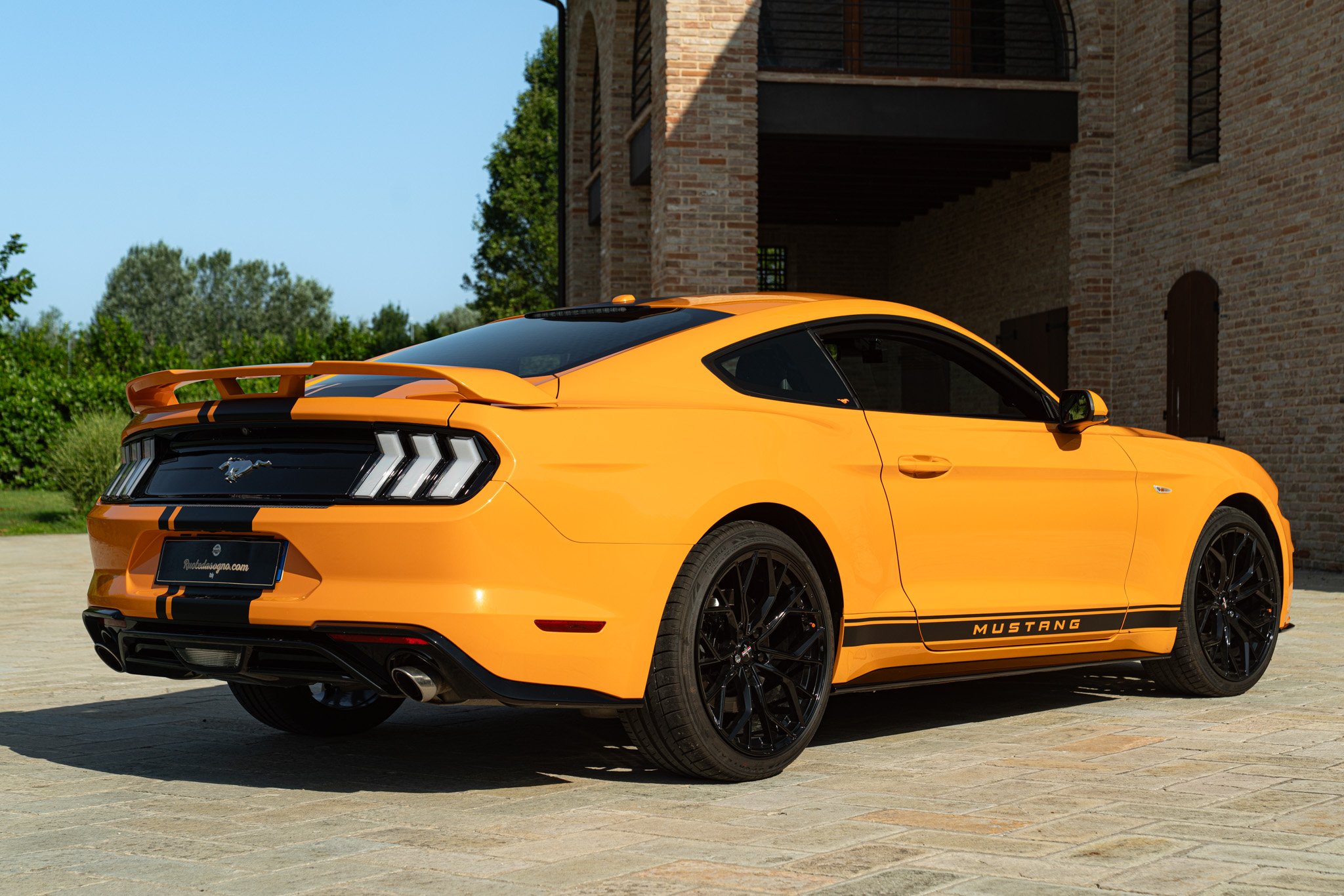 Ford MUSTANG 2.3 ECO BOOST 