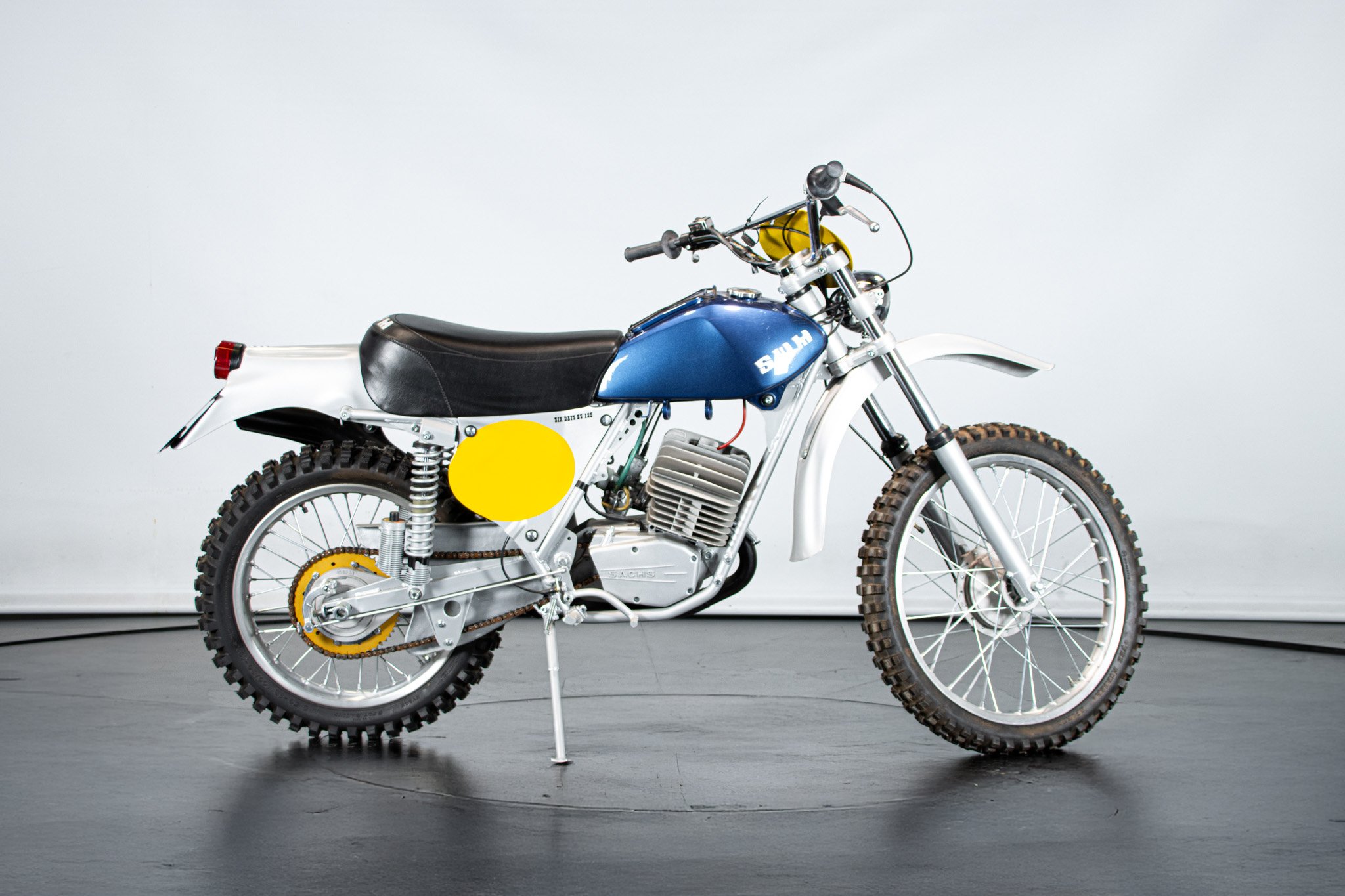 SWM SIX DAYS ES 125 