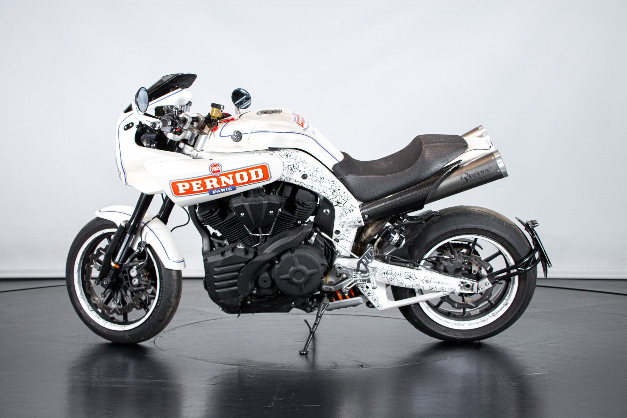Yamaha MT-01 SPECIAL 