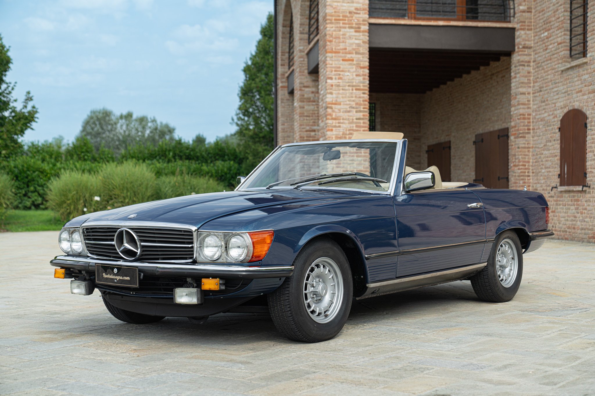 Mercedes Benz 450 SL 