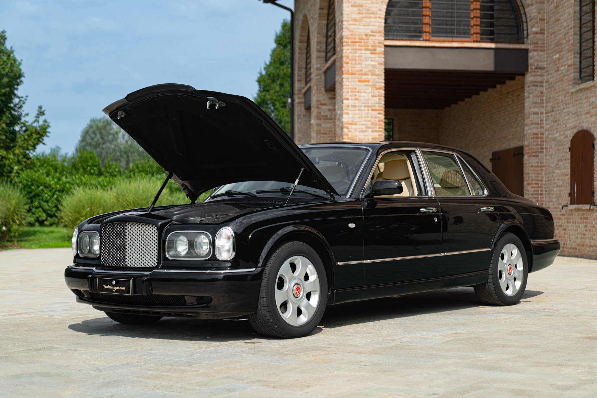 Bentley ARNAGE 
