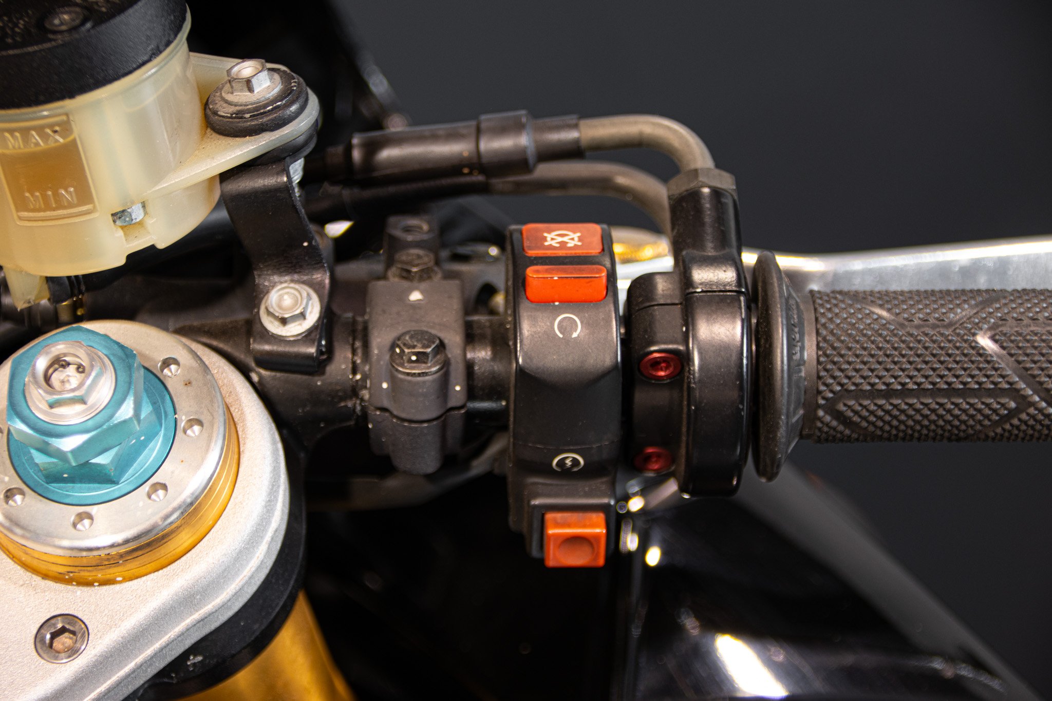 Aprilia RSV 1000 SP V60 