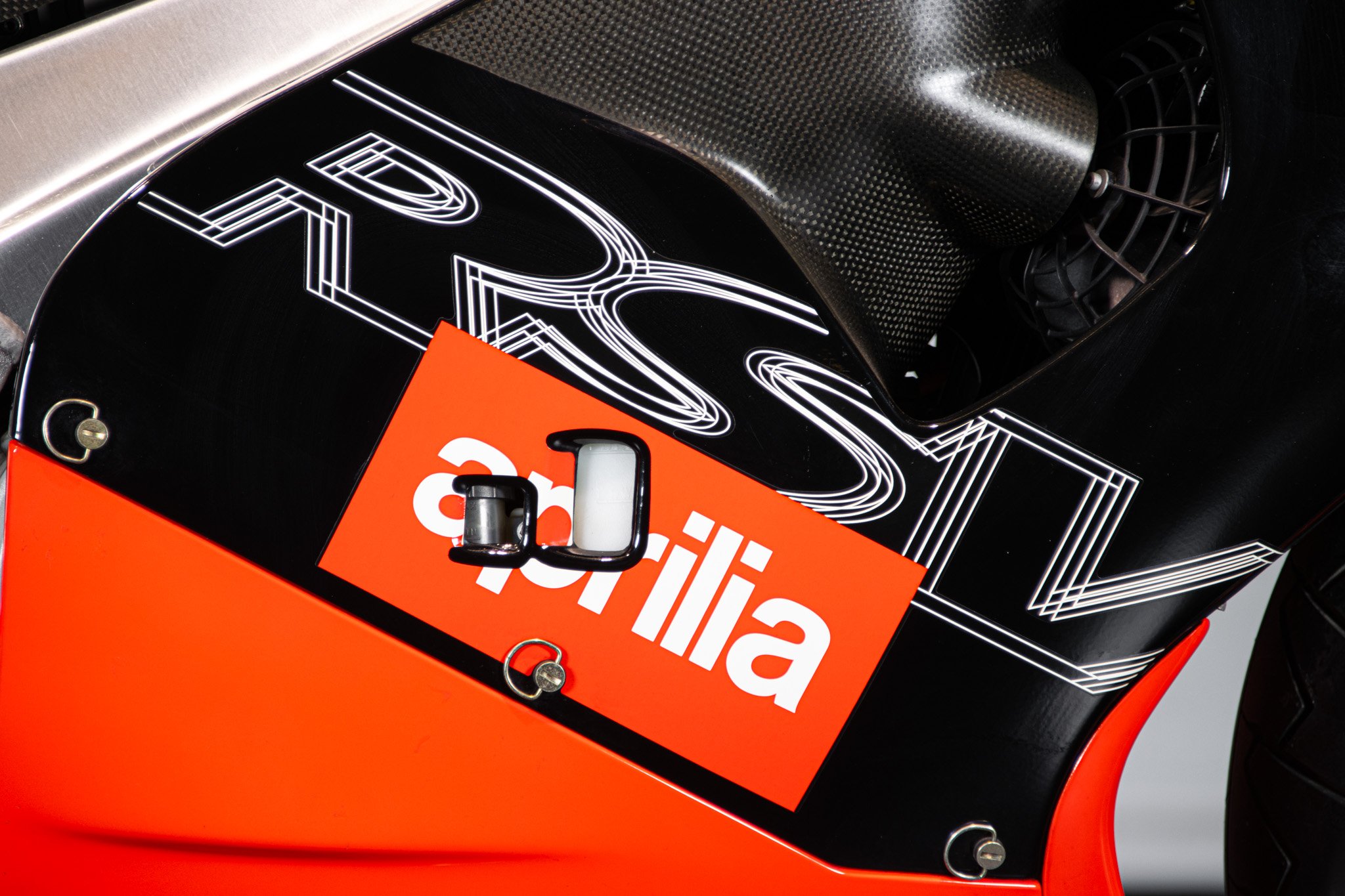 Aprilia RSV 1000 SP V60 