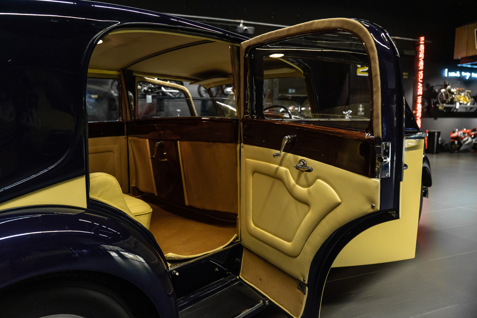 Rolls Royce Phantom III Saloon by Kellner 