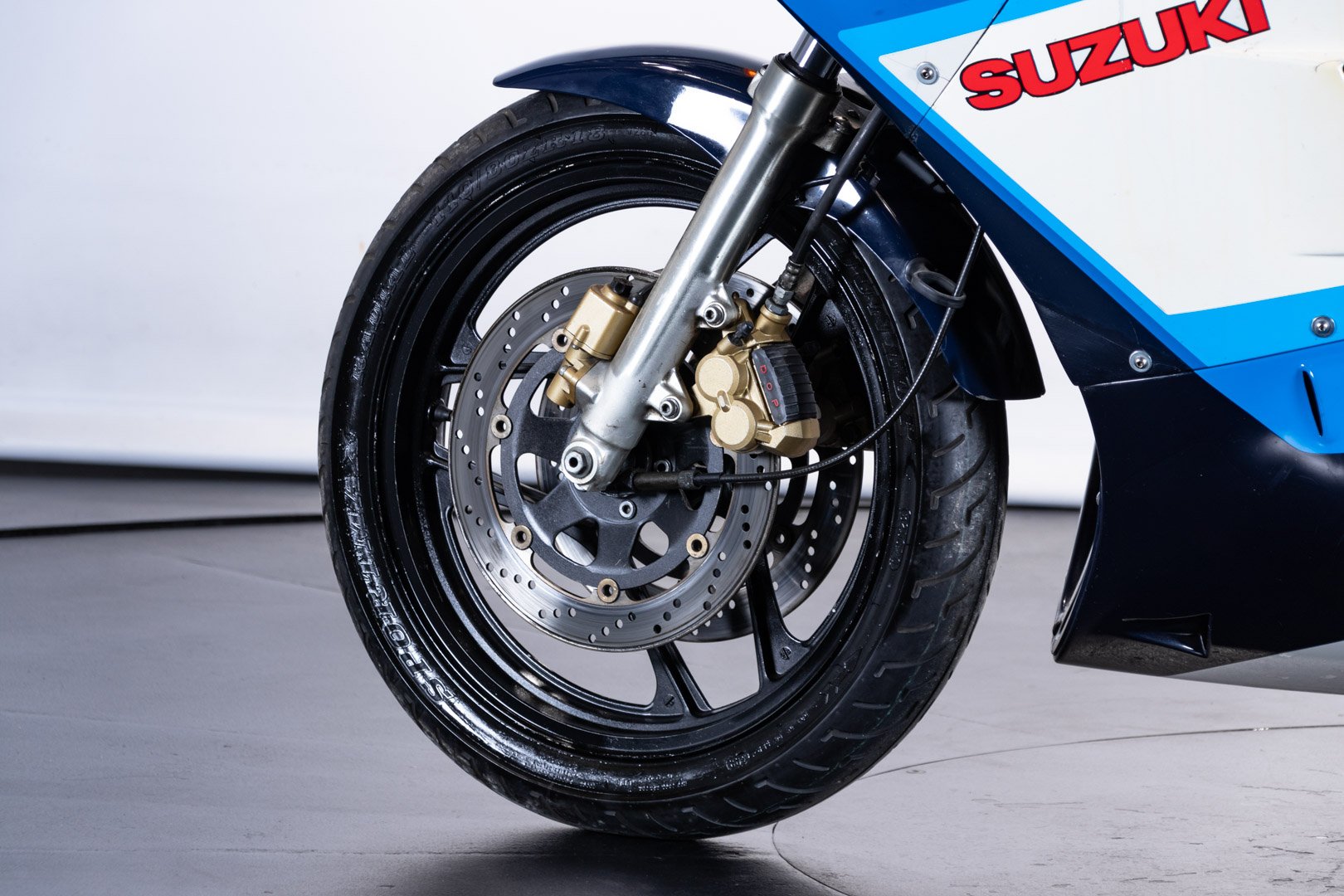 Suzuki GSXR 1100    