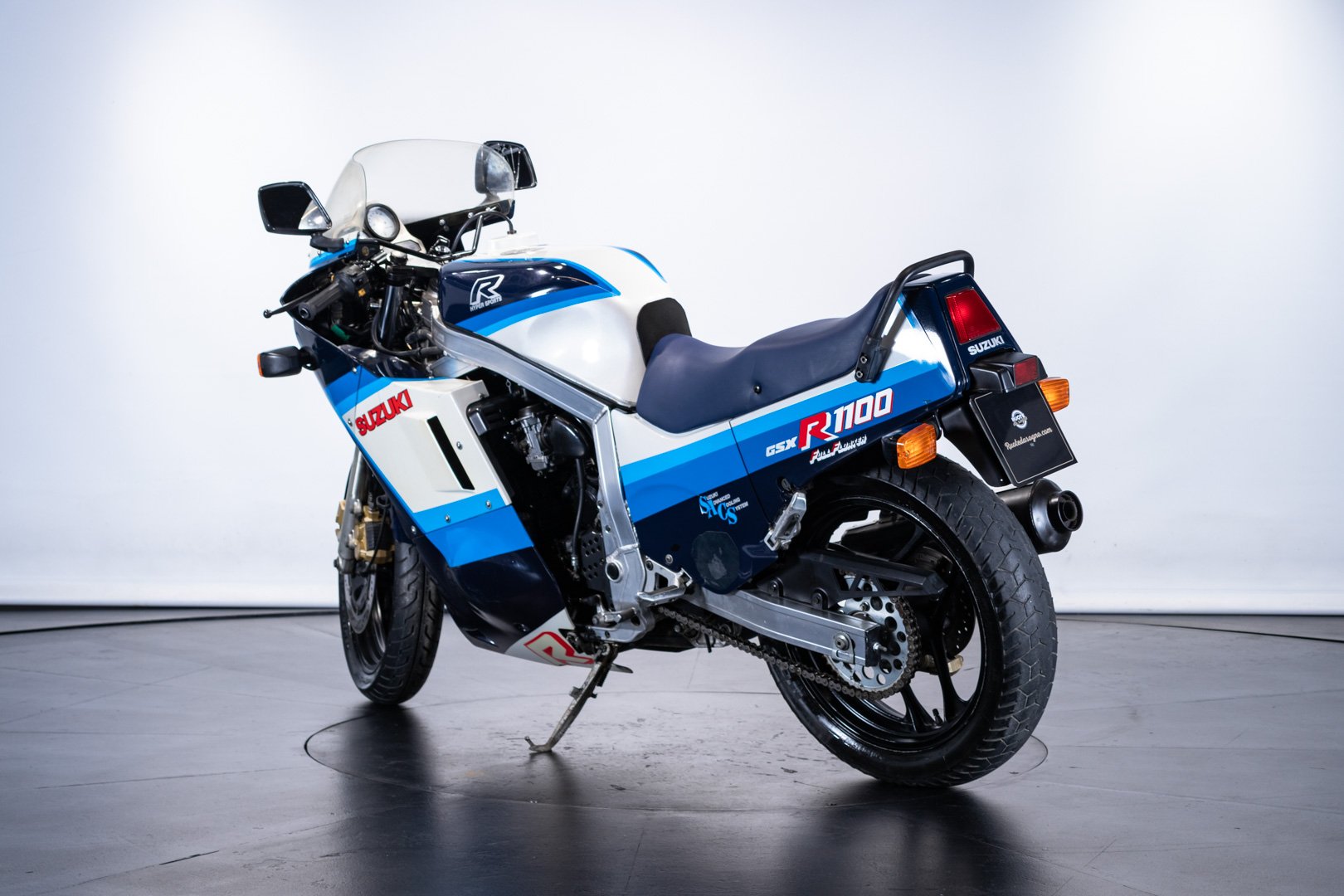 Suzuki GSXR 1100    
