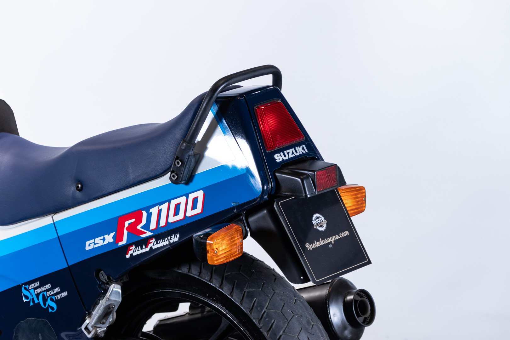 Suzuki GSXR 1100    