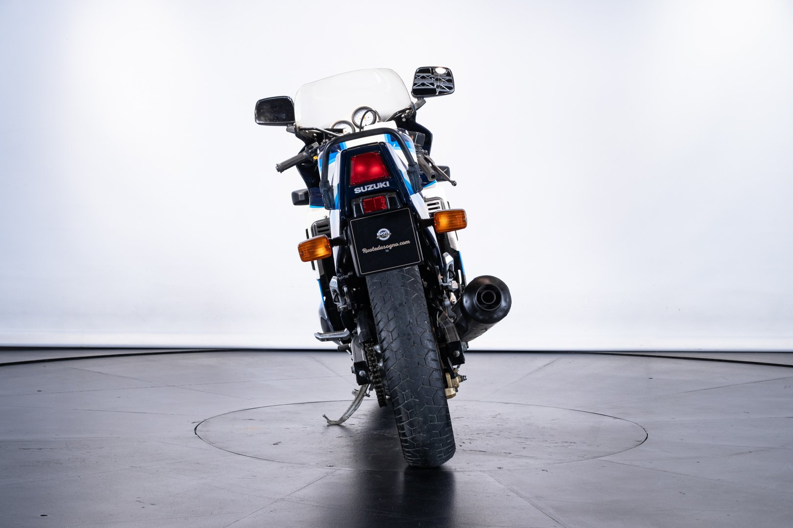 Suzuki GSXR 1100    