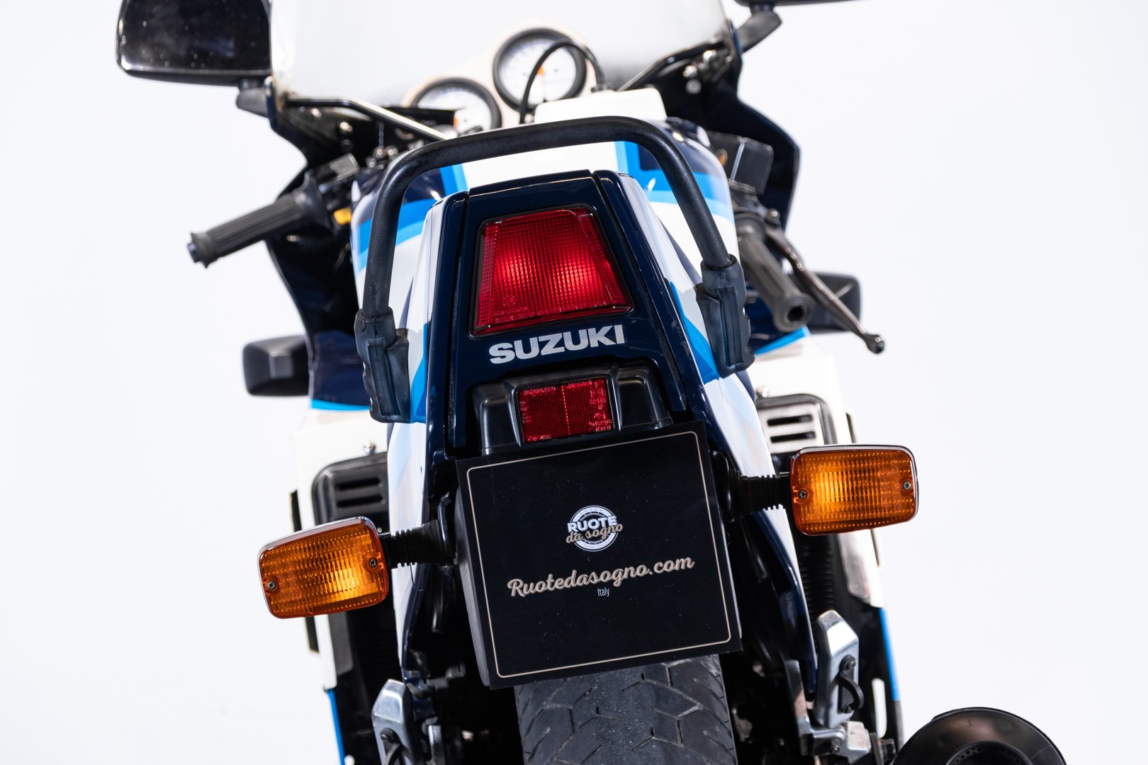 Suzuki GSXR 1100    