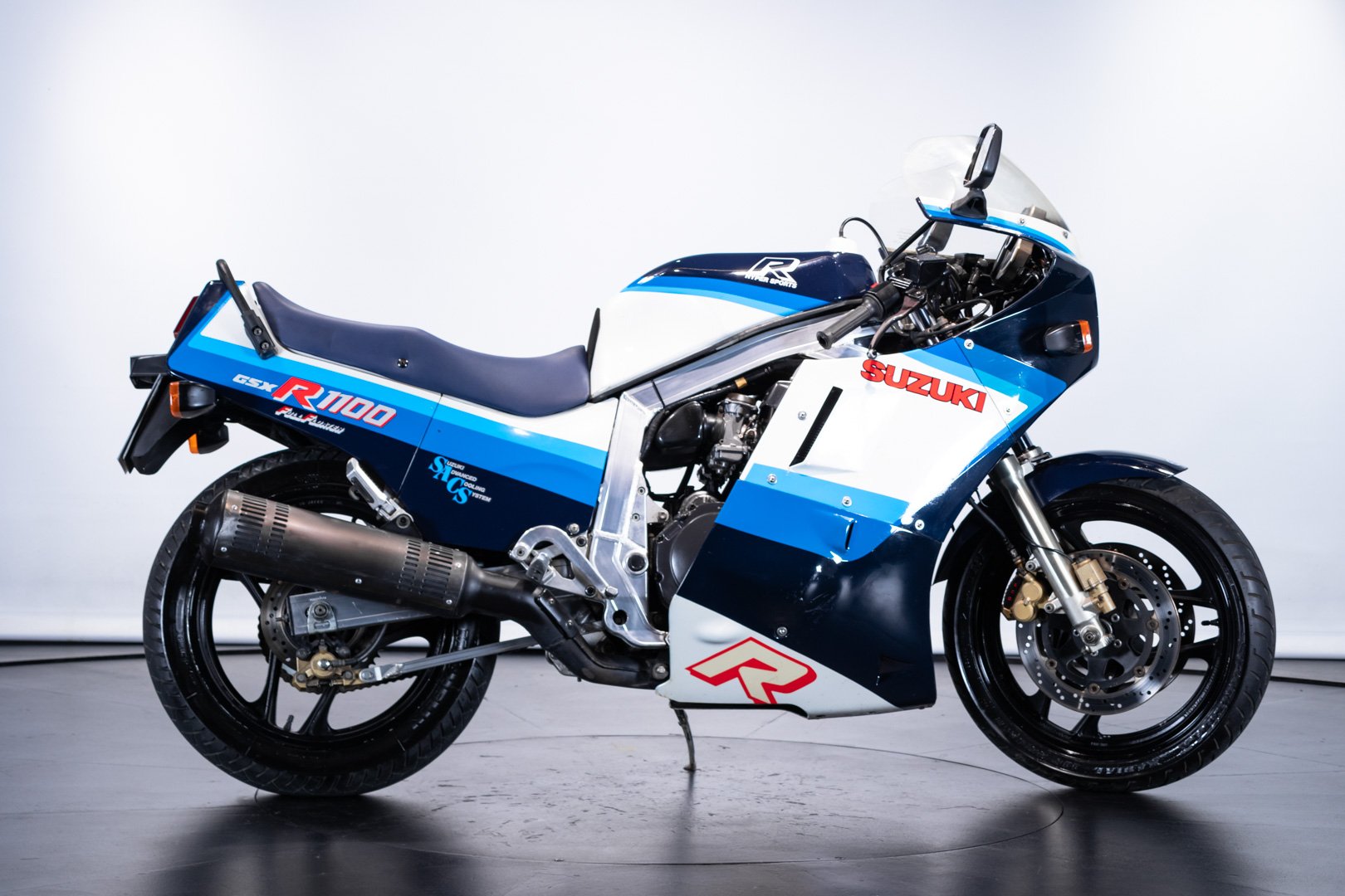 Suzuki GSXR 1100    