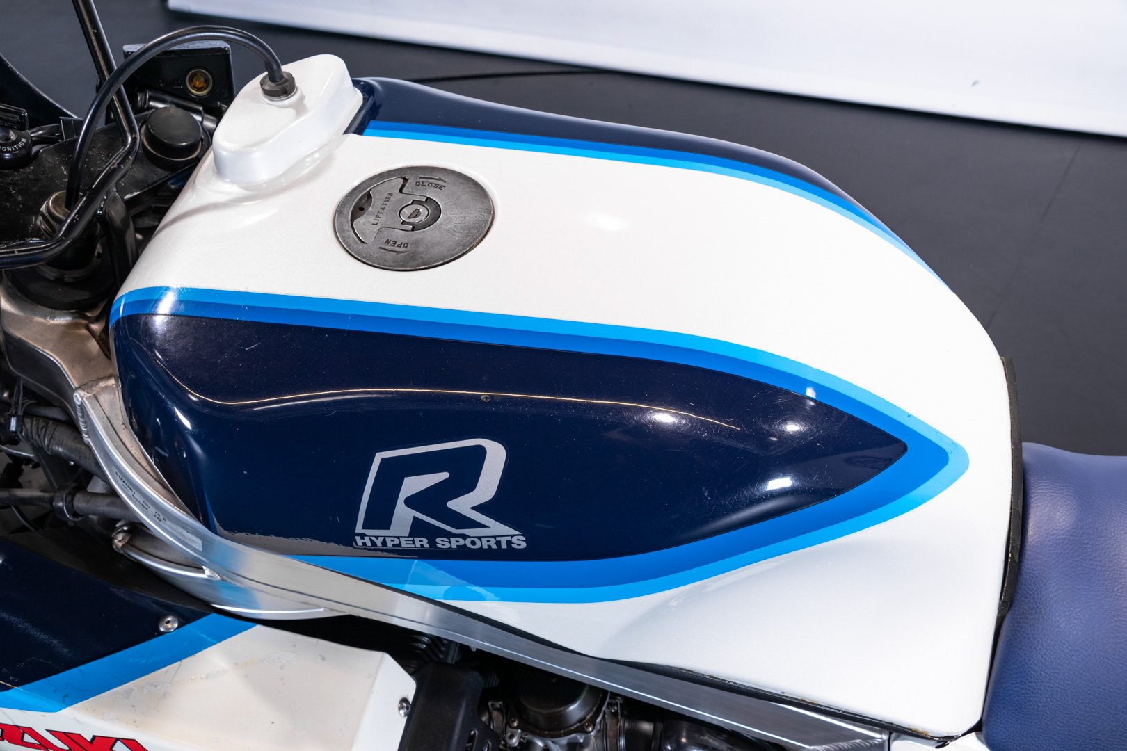 Suzuki GSXR 1100    