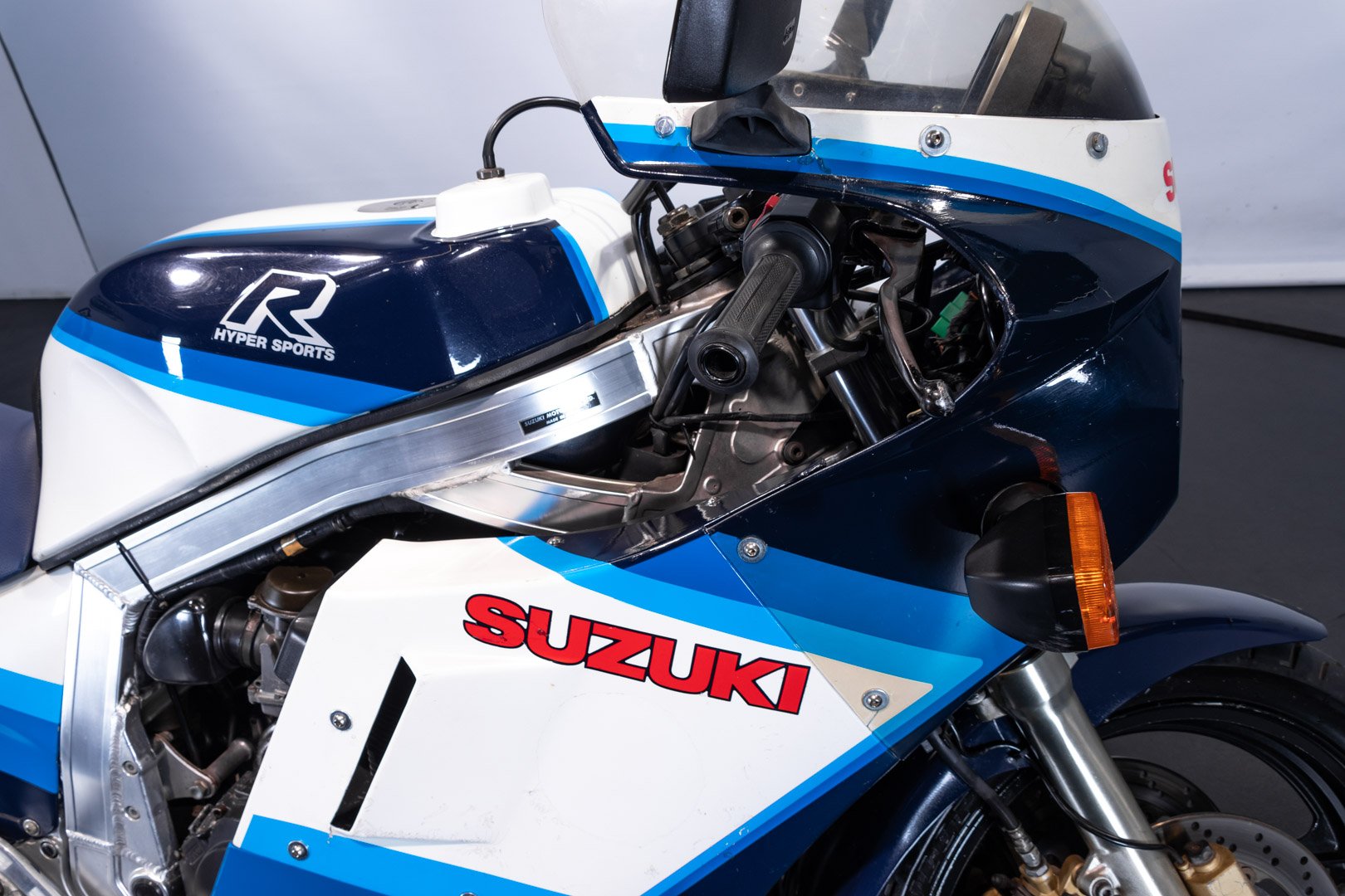 Suzuki GSXR 1100    