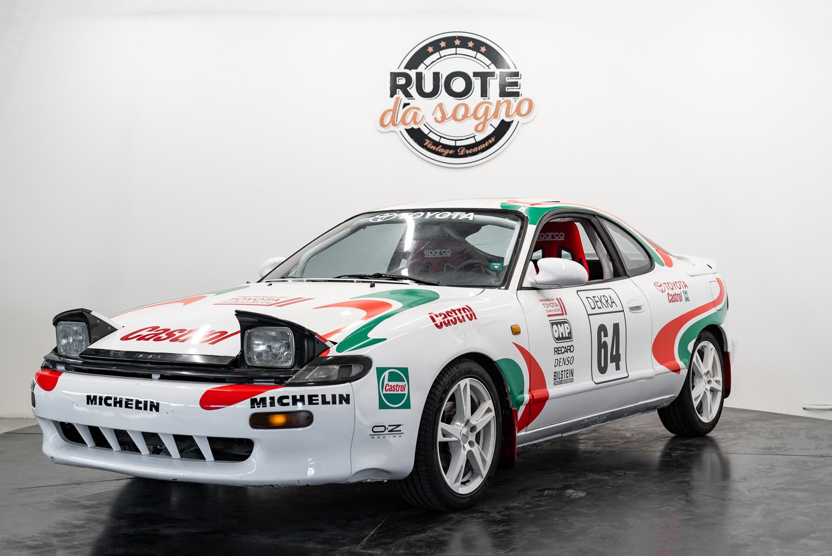 Toyota CELICA GT-i 16 livrea \"CASTROL\" 