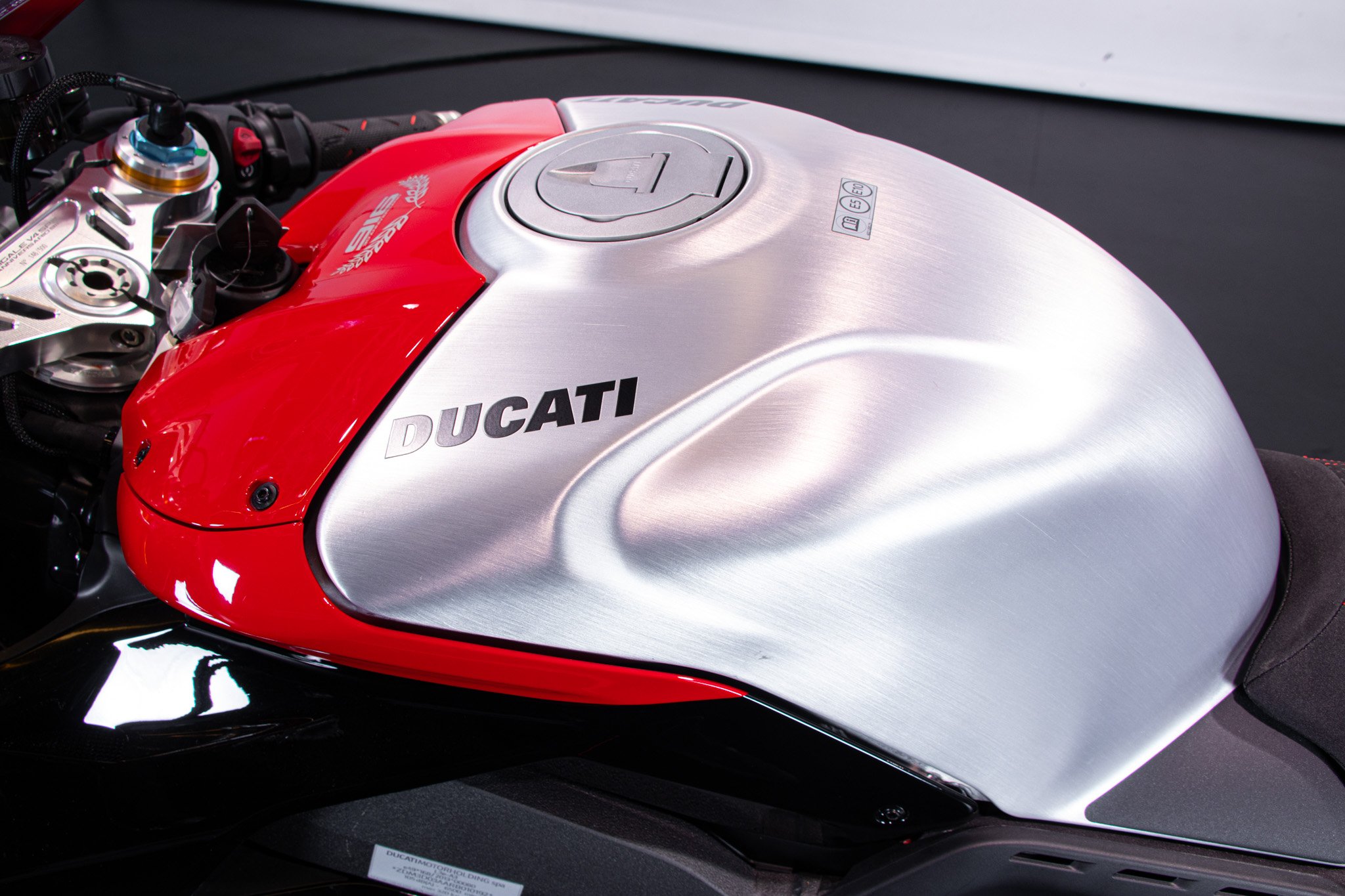 Ducati PANIGALE V4 SP2 30° Anniversario 916V 