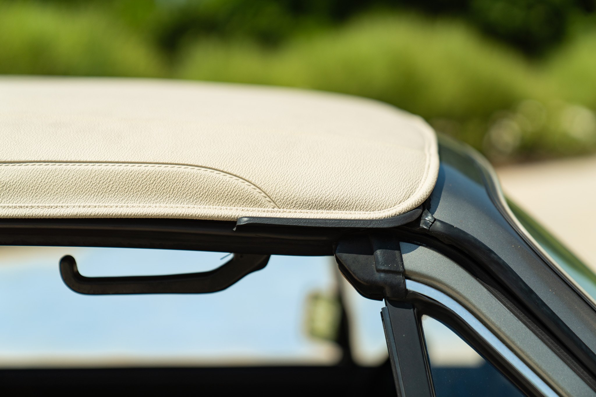 Volkswagen GOLF MK1 CABRIOLET 