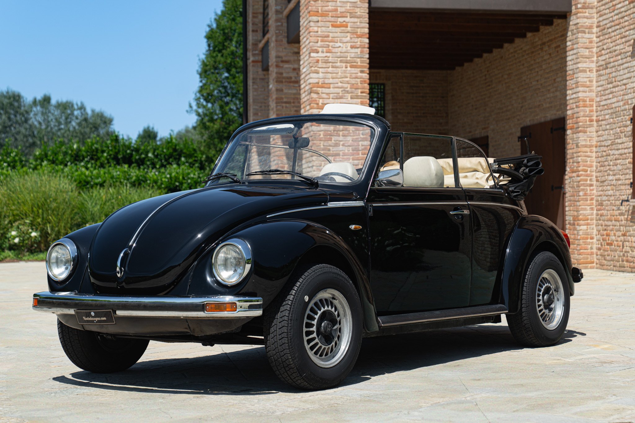 Volkswagen MAGGIOLONE CABRIOLET 1303 