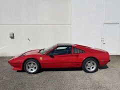 Ferrari 208 GTS Turbo