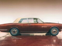 Rolls Royce Corniche 