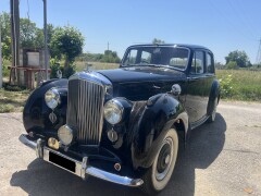 Bentley R Type Saloon