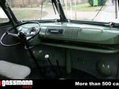 Volkswagen T1 Westfalia Camper Bus - Typ 2 