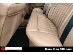 Mercedes Benz 200 Limousine W124 