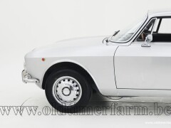 Alfa Romeo GTV 1750 \'71 