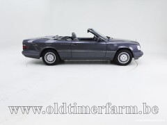 Mercedes Benz E 220 Cabriolet \'95 