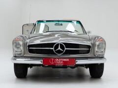Mercedes Benz 230SL Pagode \'65 