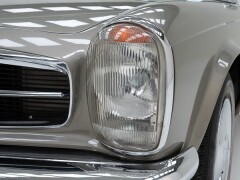 Mercedes Benz 230SL Pagode \'65 