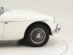 MG B \'64 