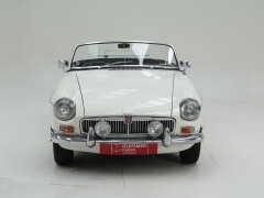 MG B \'64 