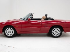 Alfa Romeo 2000 Spider 4 \'91 
