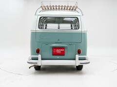 Volkswagen T1 Kombi 21 Windows \'64 