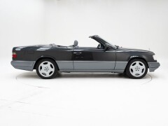 Mercedes Benz 220 E \'94 