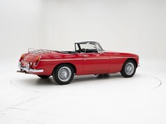 MG B \'65 