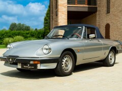 Alfa Romeo SPIDER 2.0 “DUETTO” 