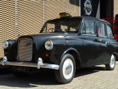 Austin FX4 \"LONDON TAXI\" 