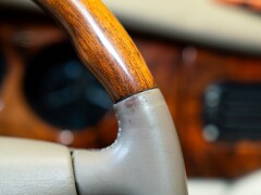 Daimler V8 LWB 