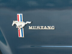 Ford MUSTANG 260 