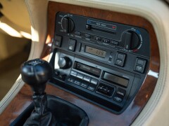 Daimler XJ 40 
