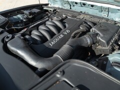 Jaguar XJ8 3.2 EXECUTIVE 