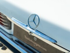 Mercedes Benz 450 SL 