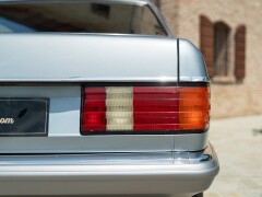 Mercedes Benz 380 SEC 