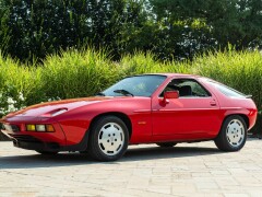 Porsche 928 S 