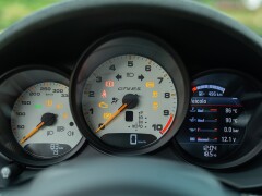 Porsche CAYMAN 718 GT4 RS “weissach” 