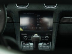 Porsche CAYMAN 718 GT4 RS “weissach” 